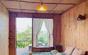 Một Homestay Mang Den